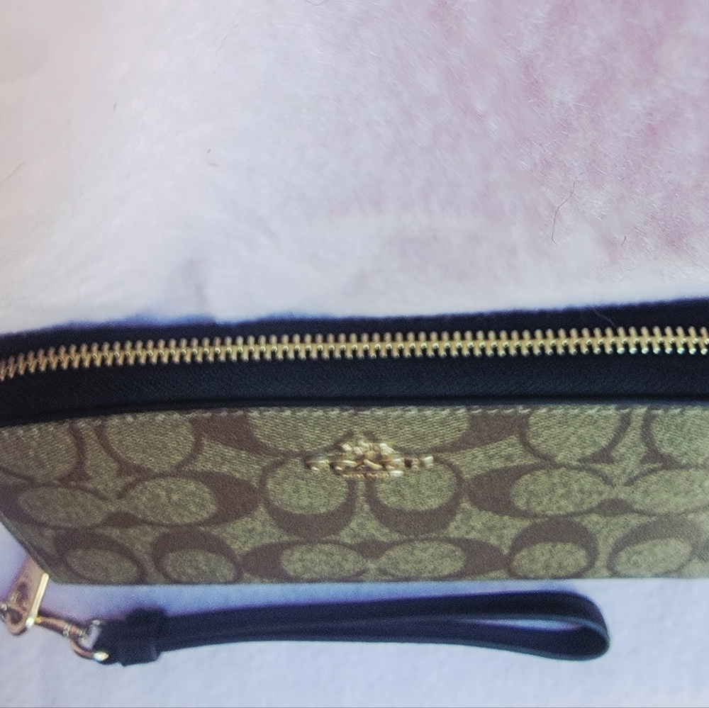 Coach Signature Wristlet - Picture 3 of 8